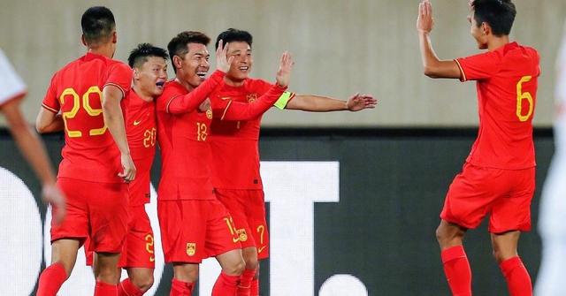 包含斯里兰卡队在世界杯比赛中成功战胜巴基斯坦，挺进四强赛的词条