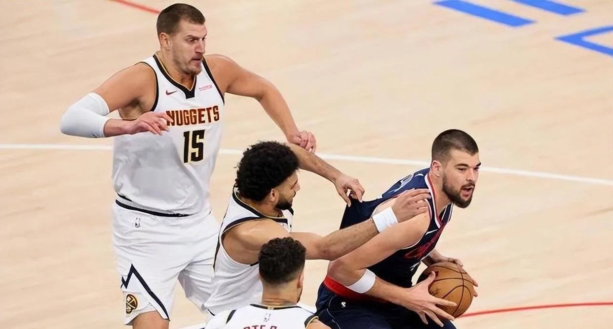 开云平台-快船战胜掘金，西部决赛关键战胜