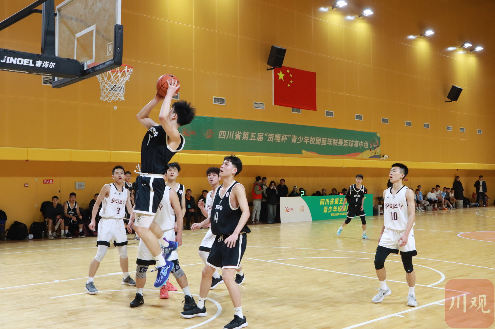 篮球青少年联赛全国展开,吸引众多队伍 篮球青少年联赛全国展开,吸引众多队伍