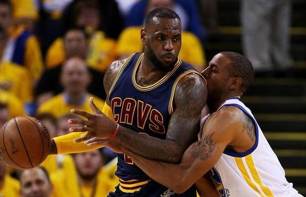 开云平台-法国羽毛球队鏖战马来西亚羽毛球队，辛杜打破历史纪录的简单介绍